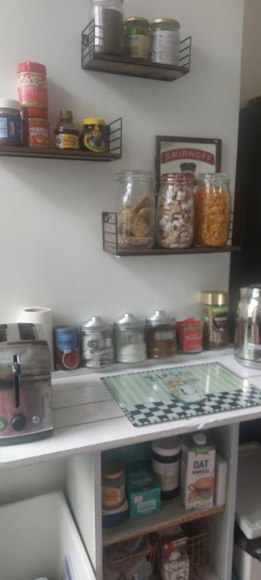 Centrel To London Single Bed Room Quiet Home With Host And Breakfast Esterno foto